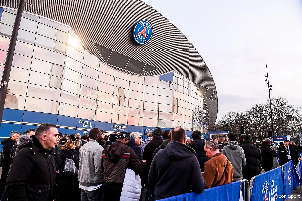 PSG : Terrible menace sur le stade à un milliard d'euros
