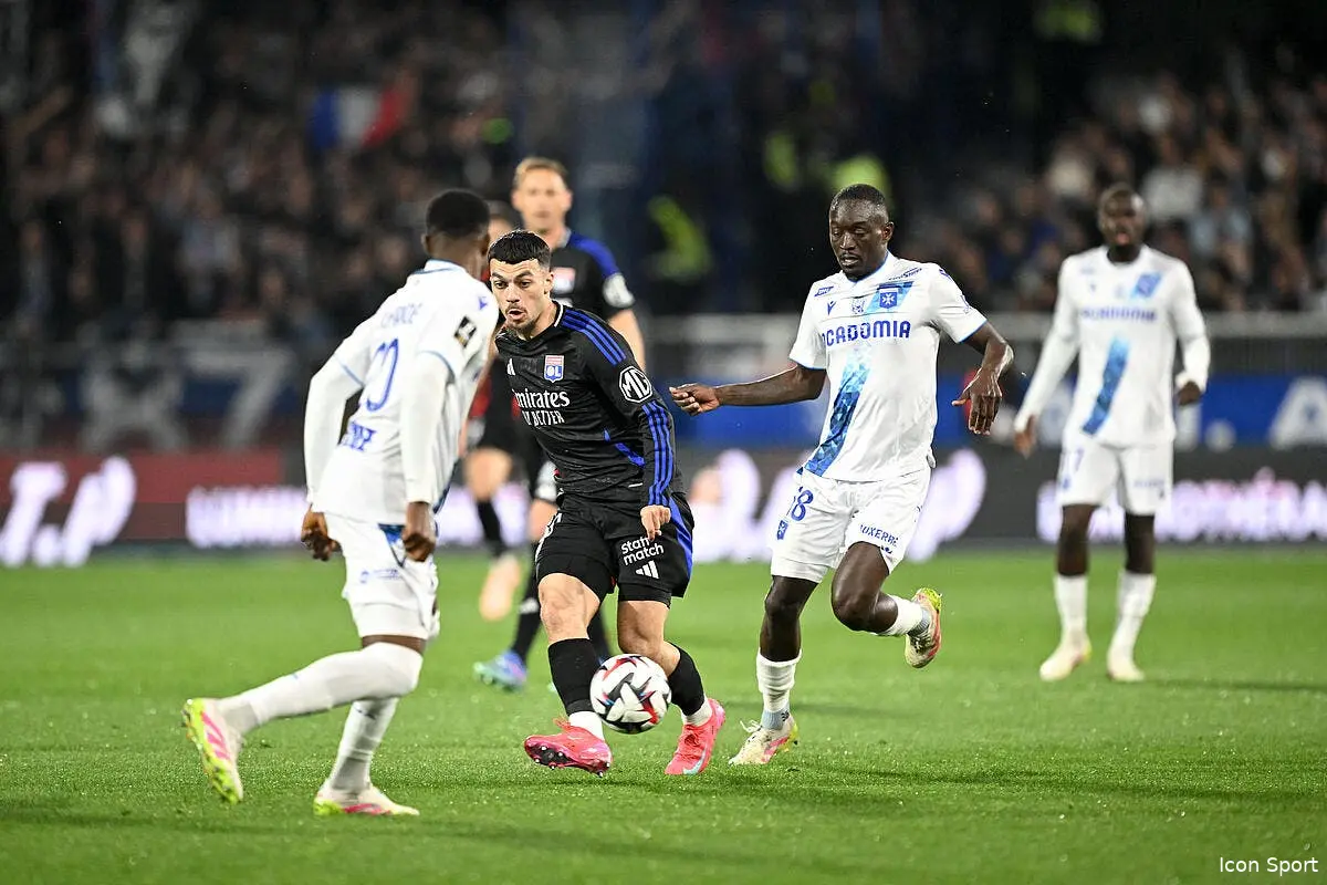 L1 : L'OL fait la grosse bonne affaire à Auxerre