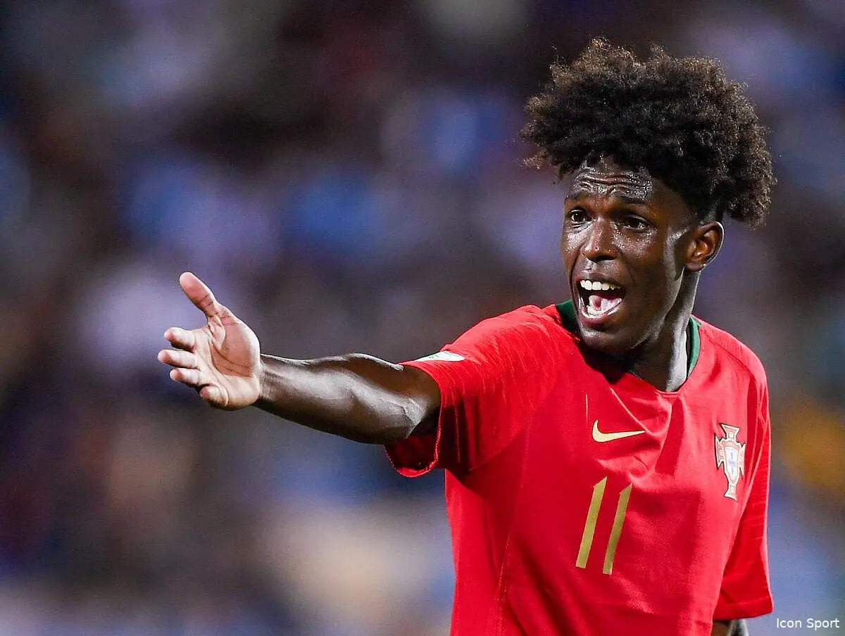 Lille imite le PSG et craque pour un attaquant portugais