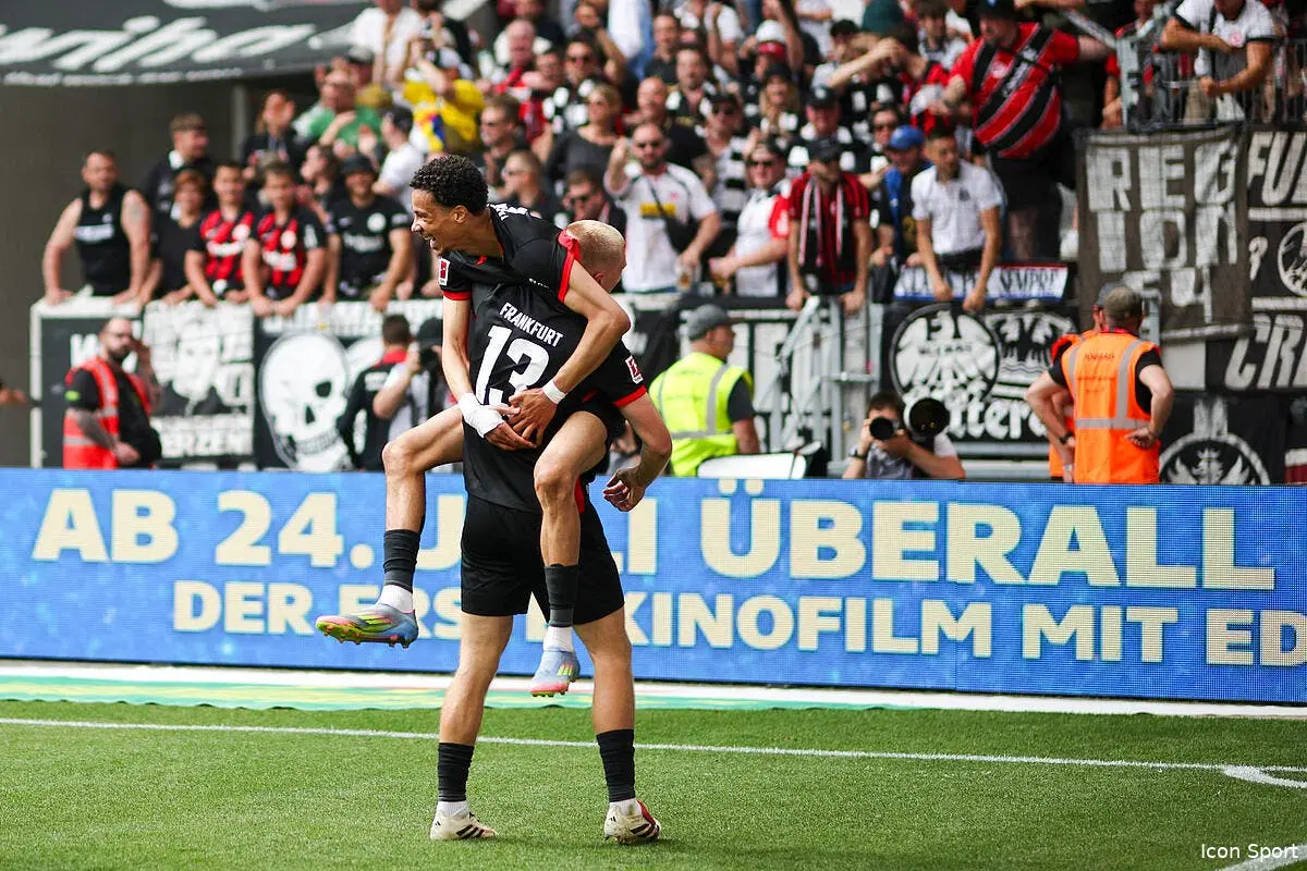 Mercato : Manchester United fonce sur Ekitike, c'est 100 millions