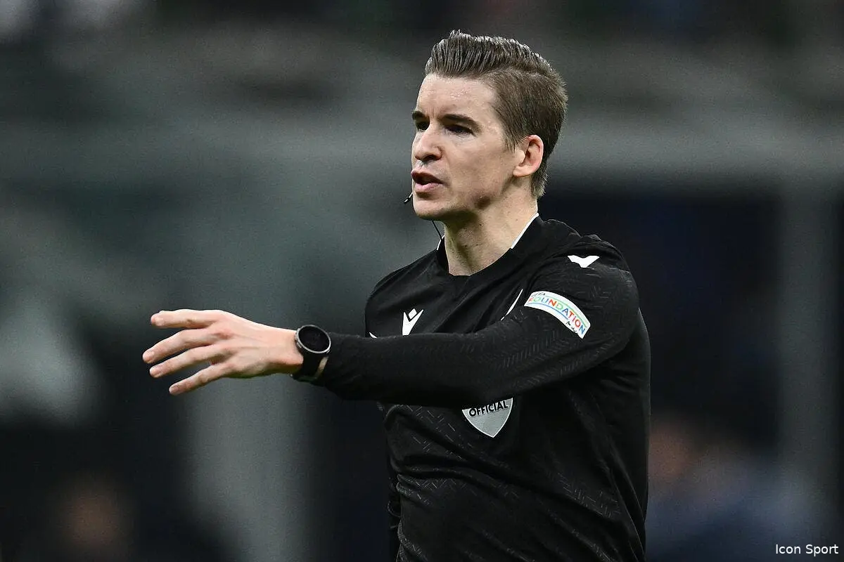 mondial des clubs deux arbitres francais retenus iconsport 255479 0156 391280
