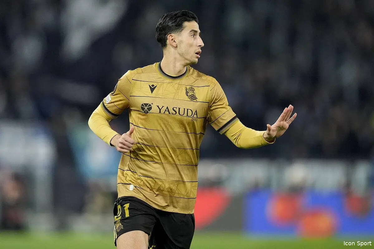 Nayef Aguerd à l'OM, Longoria explose la concurrence