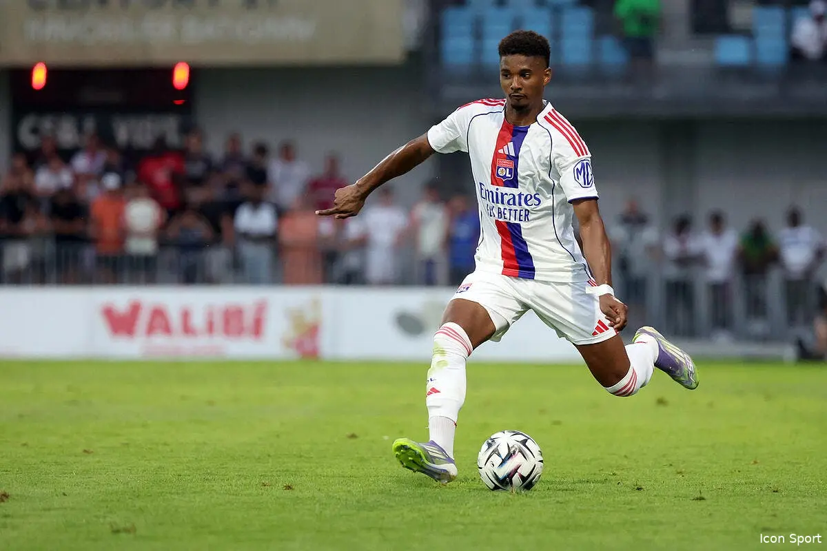 OL : Un international brésilien relancé en plein mercato