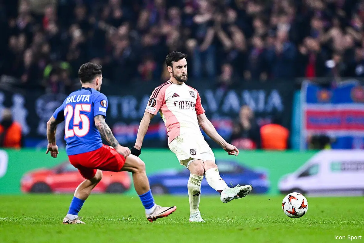 OL : Le mercato de Textor dicté par les Ultras ?