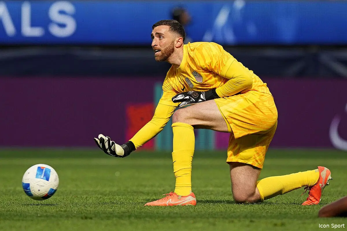 OL : Matt Turner à Lyon, Textor annule tout