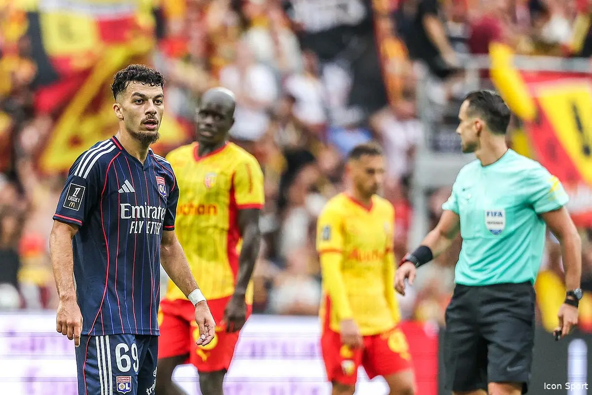 OL : Mikautadze sacrifié, le vestiaire ne s'en remet pas
