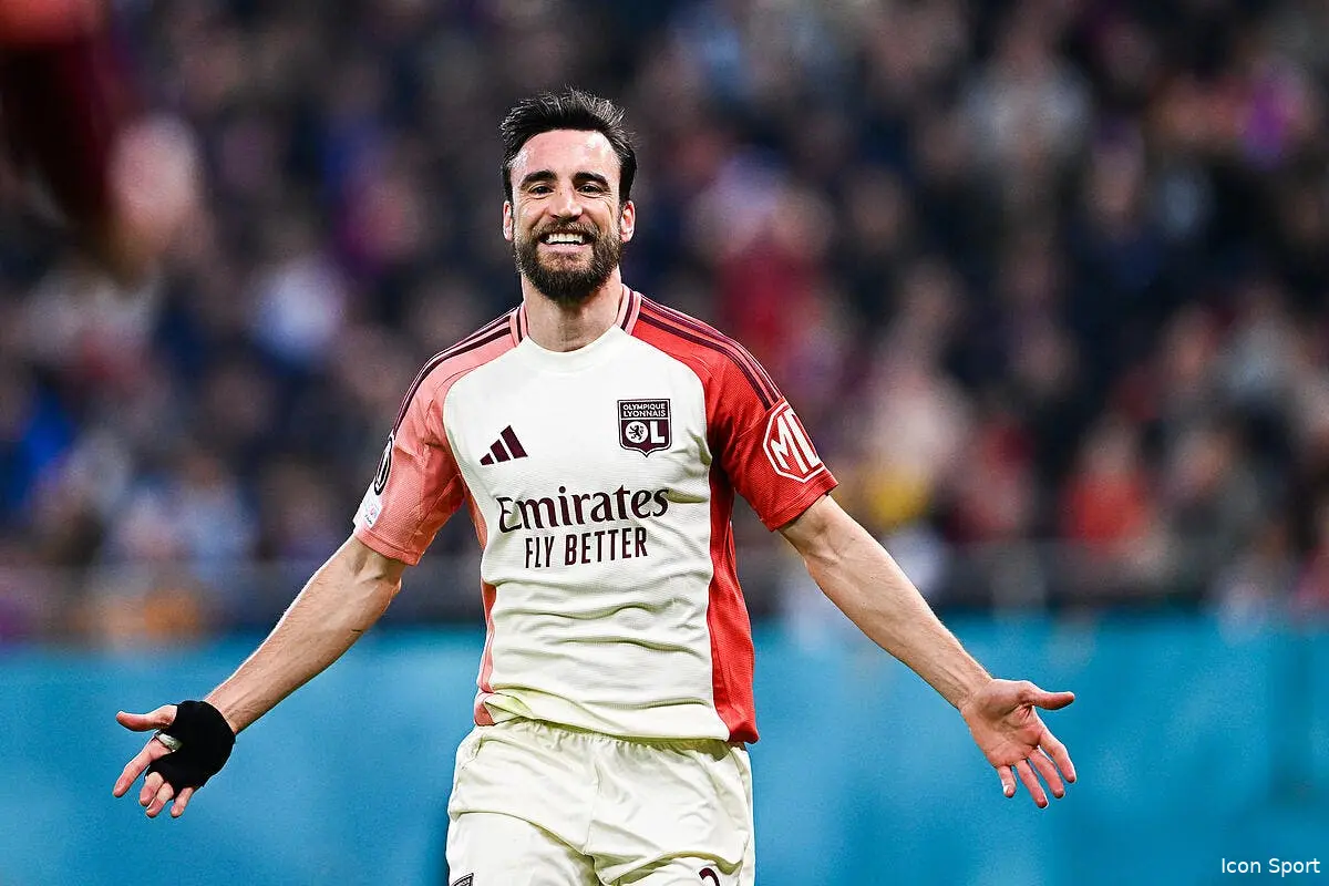 OL : Tagliafico doit prolonger à Lyon