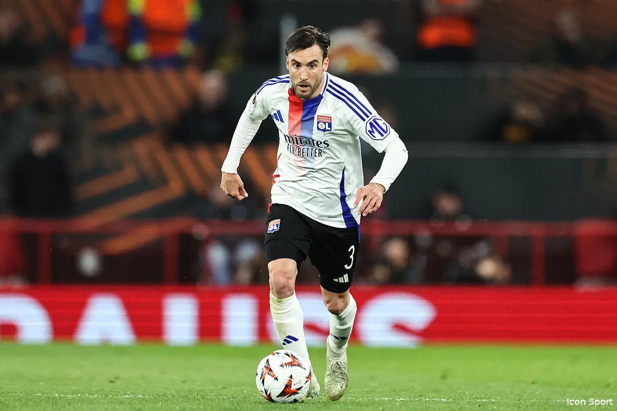OL : Tagliafico revient à Lyon et prolonge !