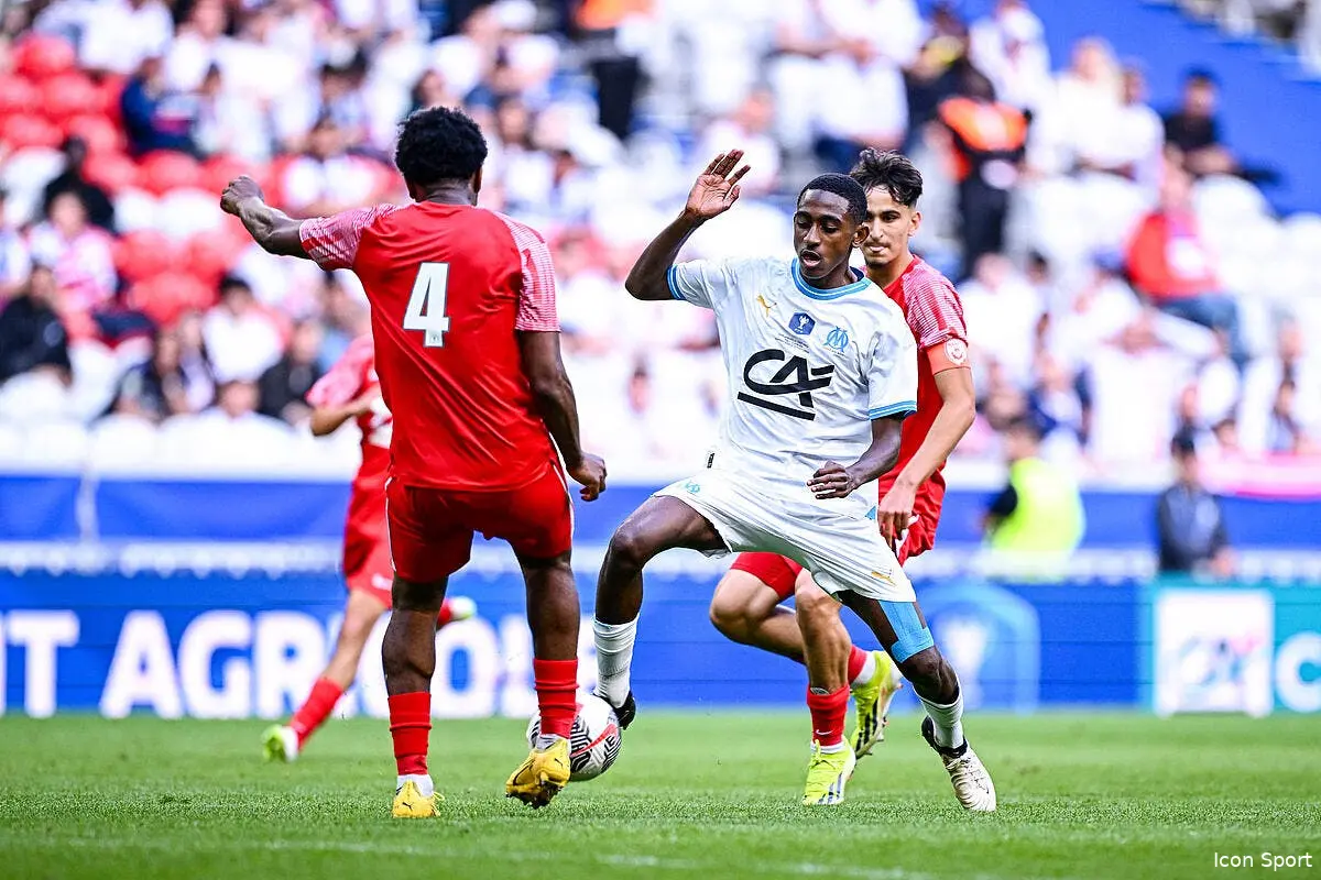 Mmadi signe son premier contrat pro, l'OM fait un gros coup