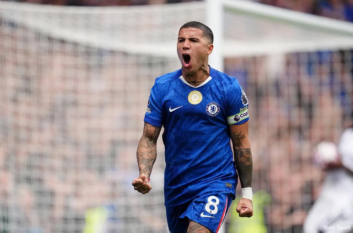PL : Chelsea prend la tête