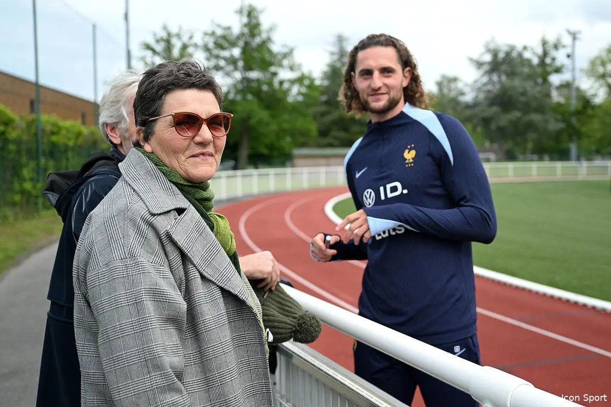 Plainte déposée contre X et bientôt contre le PSG par Véronique Rabiot