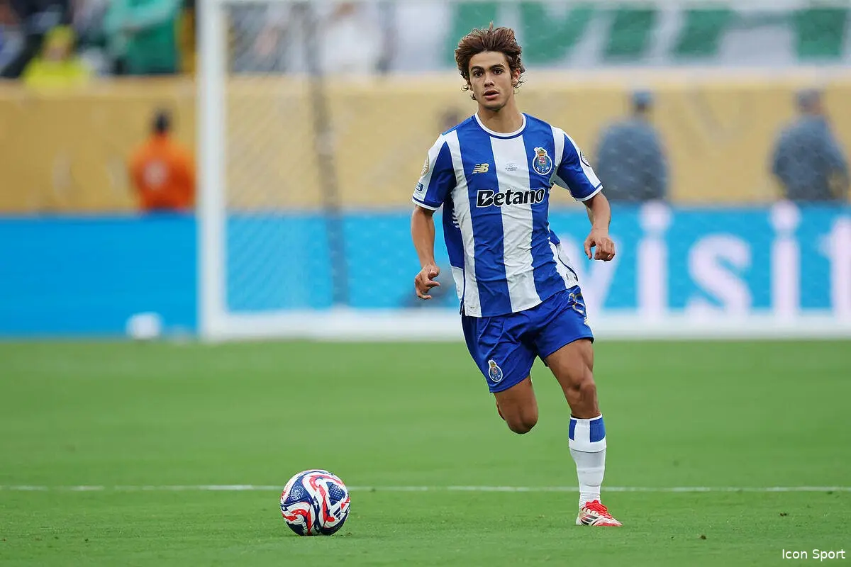 Porto va au clash avec le PSG pour le crack Mora