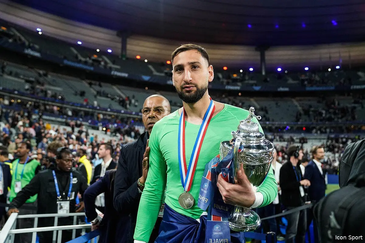 PSG : Donnarumma prolongé ? Son agent sème le trouble