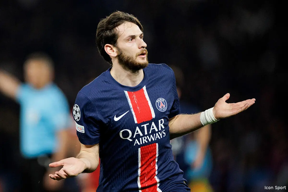 PSG : Kvaratskhelia va qualifier Paris, Liverpool est prévenu