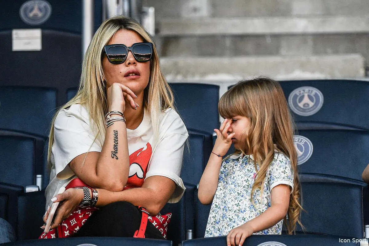 PSG : Wanda Nara dément cette folle rumeur sur Achraf Hakimi