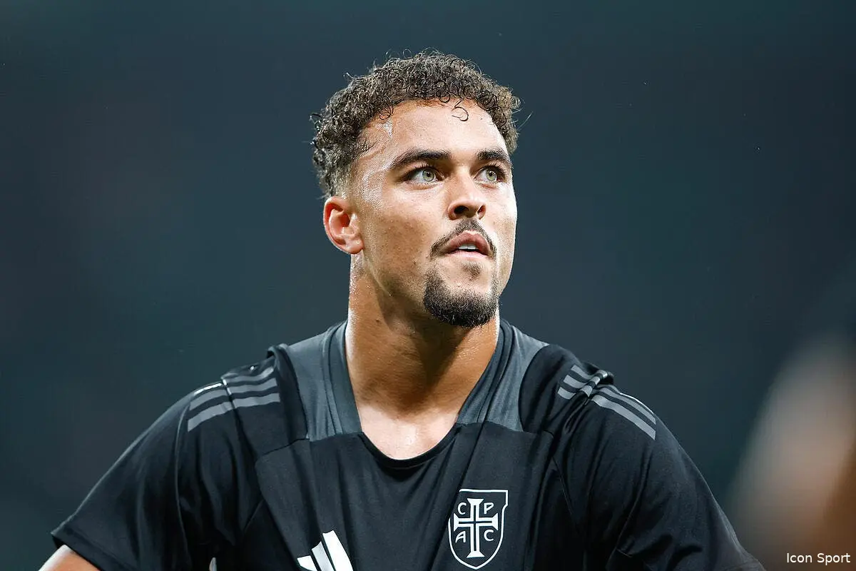 OL : Ruben Kluivert, une énorme erreur de casting ?