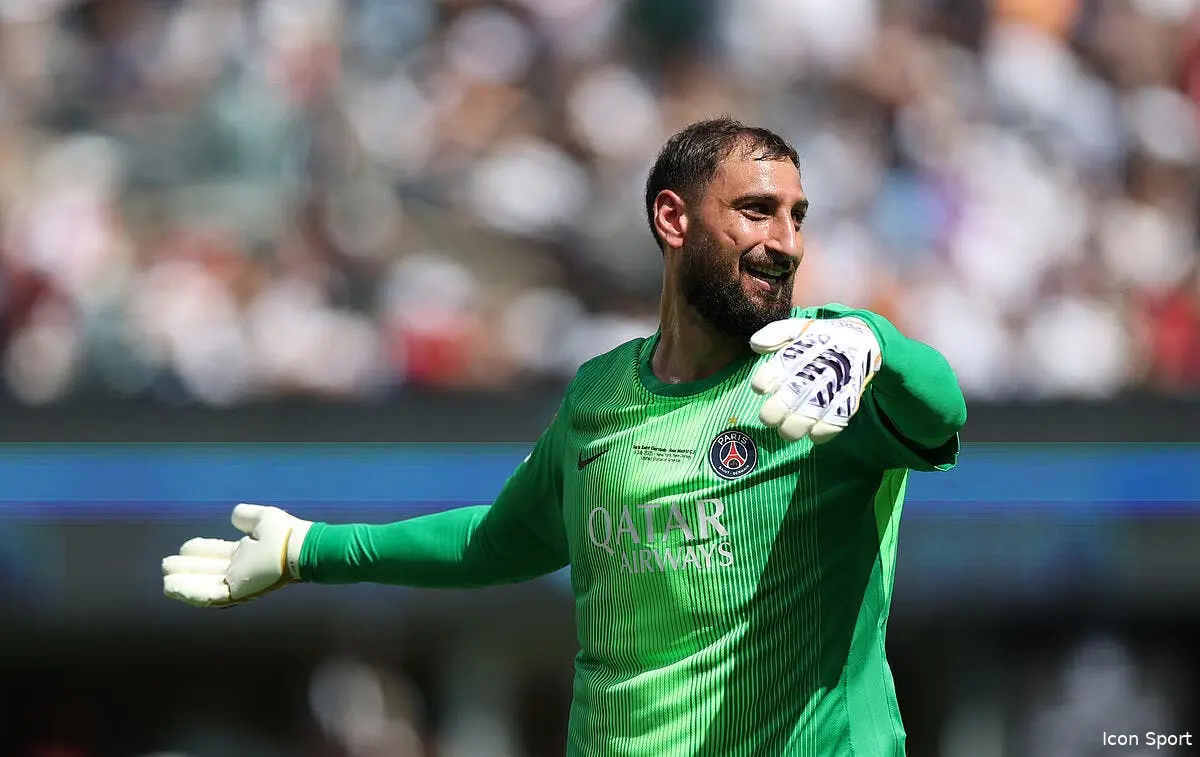 Donnarumma détourné du PSG par un accord historique à 300 ME