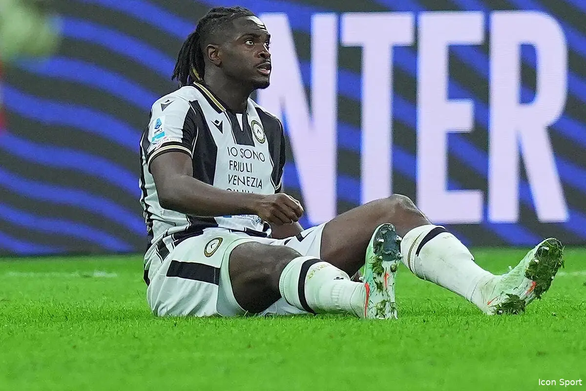 Cet ancien de l'OL fait tourner la tête de Man United