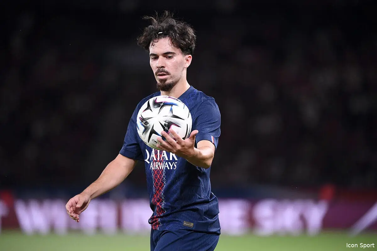 PSG : Vitinha ne répond pas à cette folle rumeur