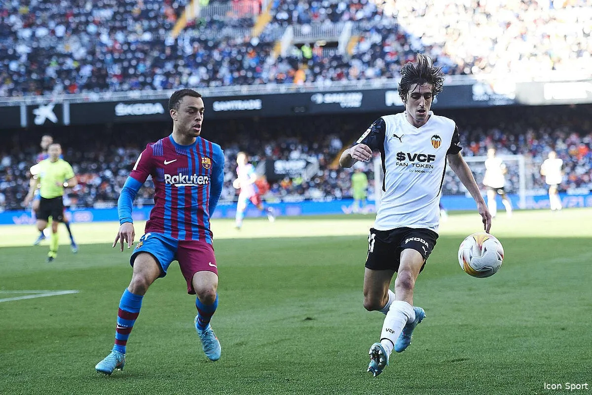 bryan gil prete a l om l operation est lancee icon 078 valbar20220220 025 343865