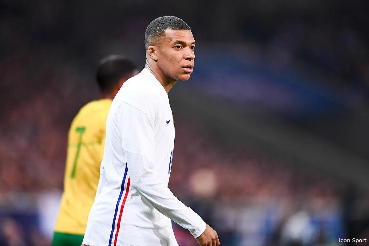 kylian mbappe joue la montre pour son avenir icon pl5 9853 338137