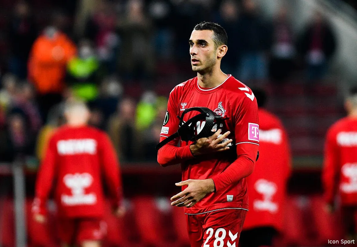 laurent blanc veut du lourd l ol pense a skhiri icon 521 koeniz20221103 034 353587