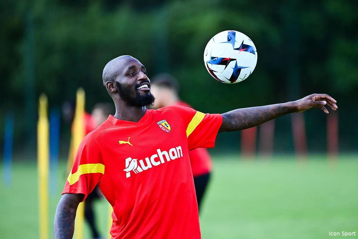 le psg boucle vitinha mbappe pousse pour fofana icon dib 4216 1 344445