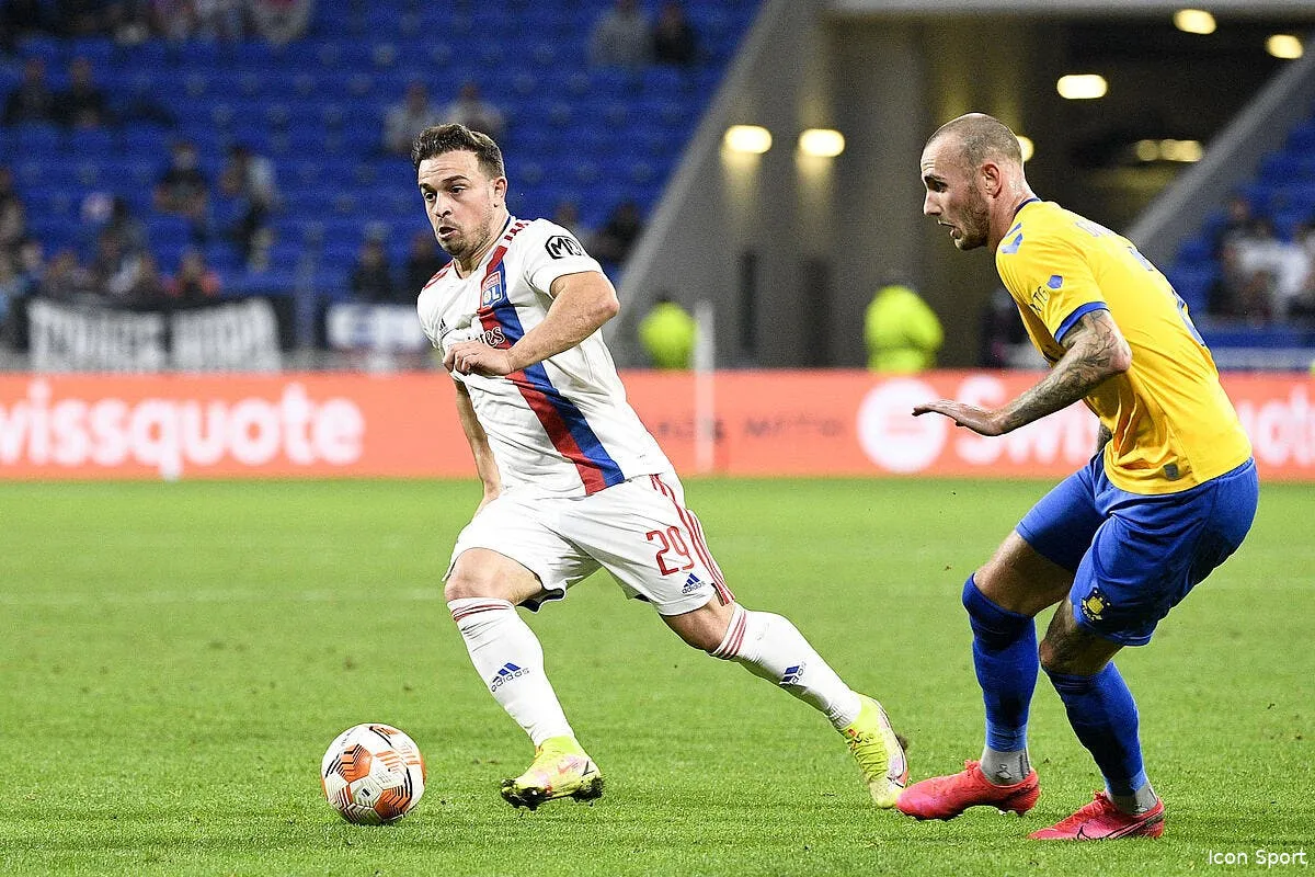 ol xherdan shaqiri decoit lyon s impatiente icon cas2885 325303