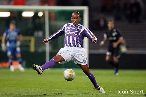 paulo cesar lorient joue bien au ballon 12459