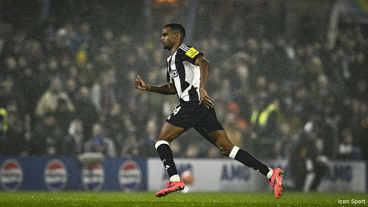 psg un transfert explosif riolo et carragher voient flou iconsport 251689 0181 388386