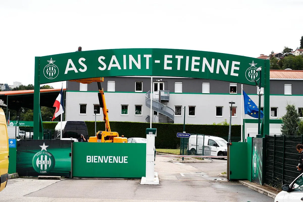 vente asse les negociations lunaires avec david blitzer icon 25i6253 344439