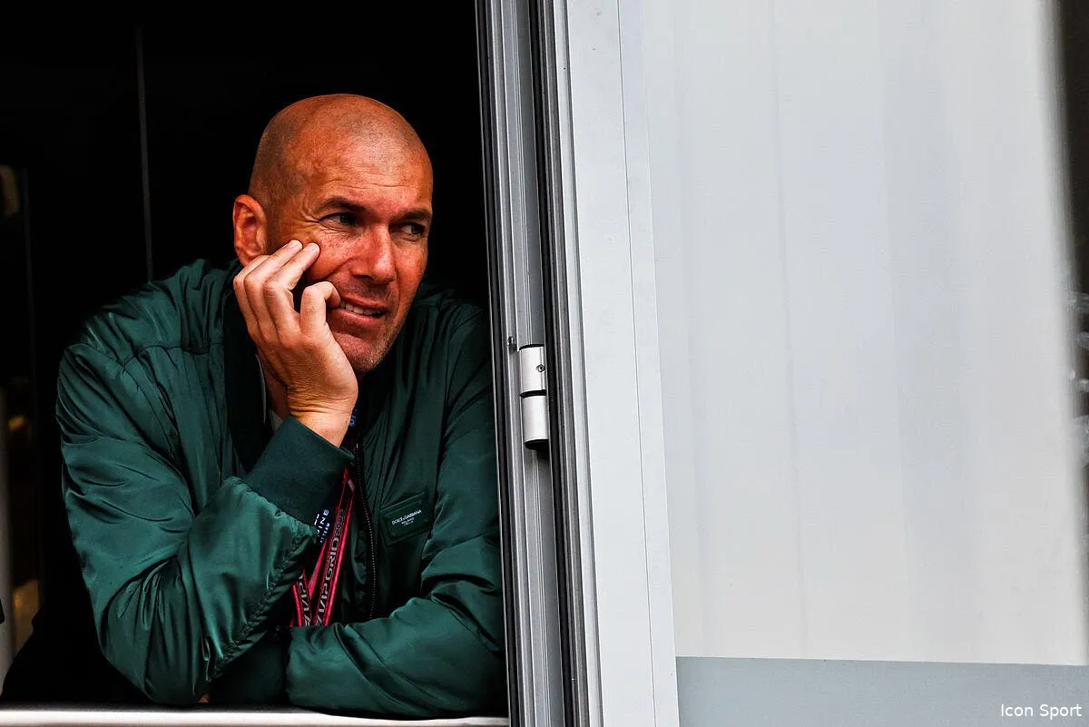 zidane au psg le menteur denonce au public icon 6120497 hires 345295