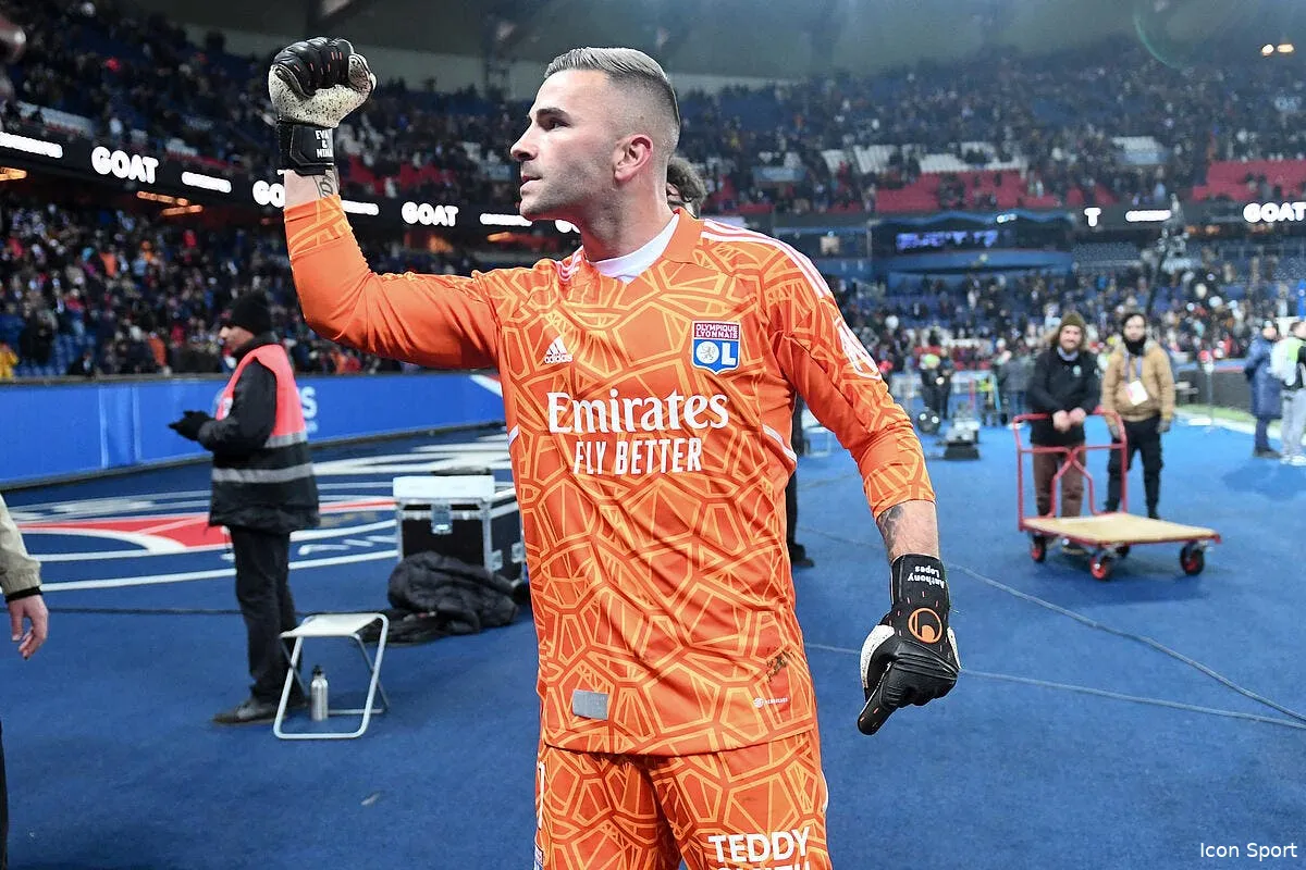 11 ans de disette a l ol anthony lopes enrage icon pl5 2268 1 358865