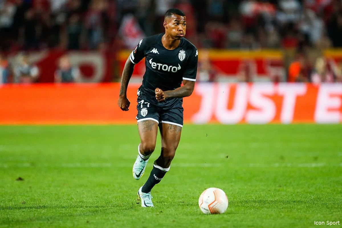 11 me gaspilles a l ol monaco le regrette amerement jean lucas 5 358936