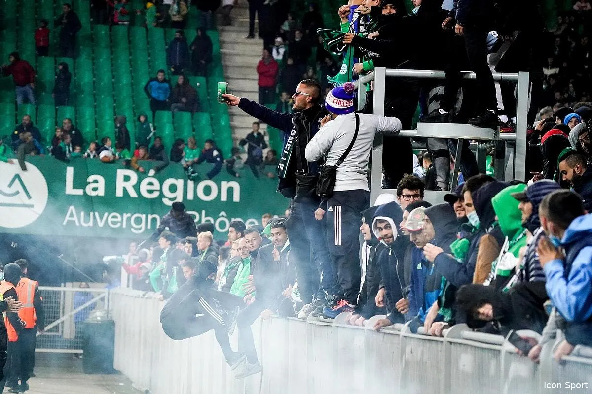 12 matches sans victoire c est trop retour tendu des verts a l aeroport icon 22102021 pf13921 327053