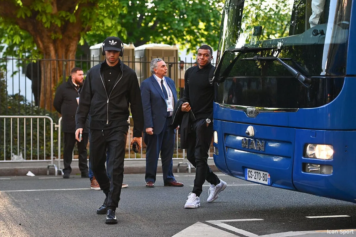 35 millions d euros archaf hakimi connait le cout de son divorce icon dib 150423 10 13 359375