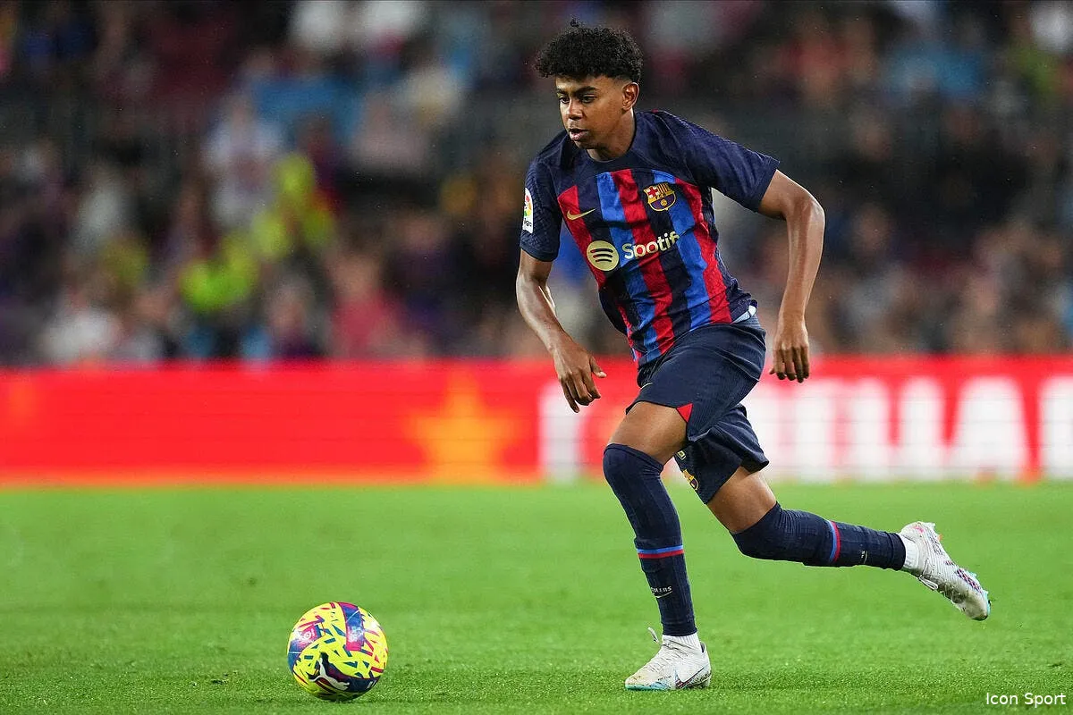 a 15 ans il met a genoux le fc barcelone icon iconsport ps 230429 2223 359830