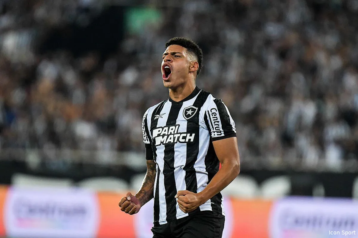 a peine revenu il cree deja un clash a l om icon sipausa 47755784 369887