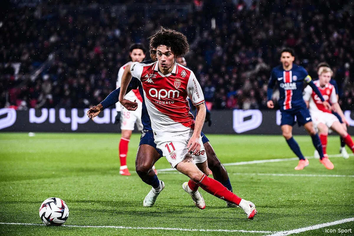 akliouche apres doue et barcola le psg a l attaque iconsport 251598 0285 388237