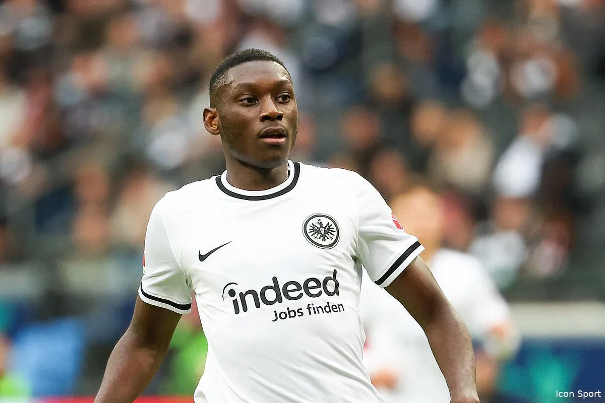 al khelaifi furieux il telephone a kolo muani icon 663 fralev20221015 1397 363483