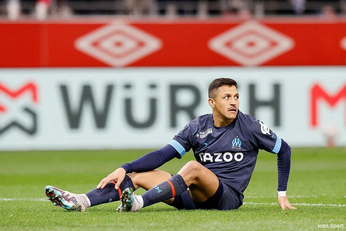 alexis sanchez a tente un enorme braquage a l om icon 62i5350 1 364750