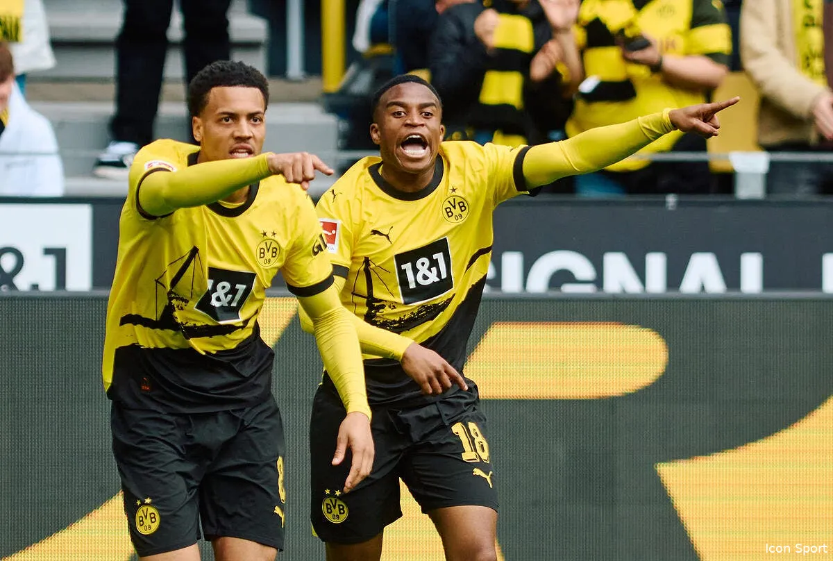 all dortmund detruit augsburg avant de retrouver le psg iconsport 217783 0011 375388