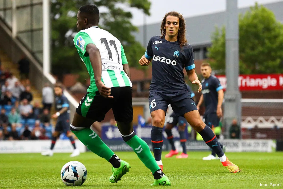 amical l om frustre et accroche par le betis icon 20220727 betis v marseille 0483 346571