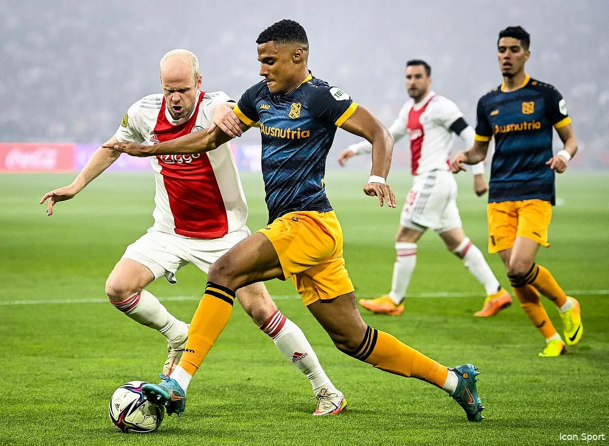 amin sarr la surprise suedoise arrive a l ol icon 448400357 356336