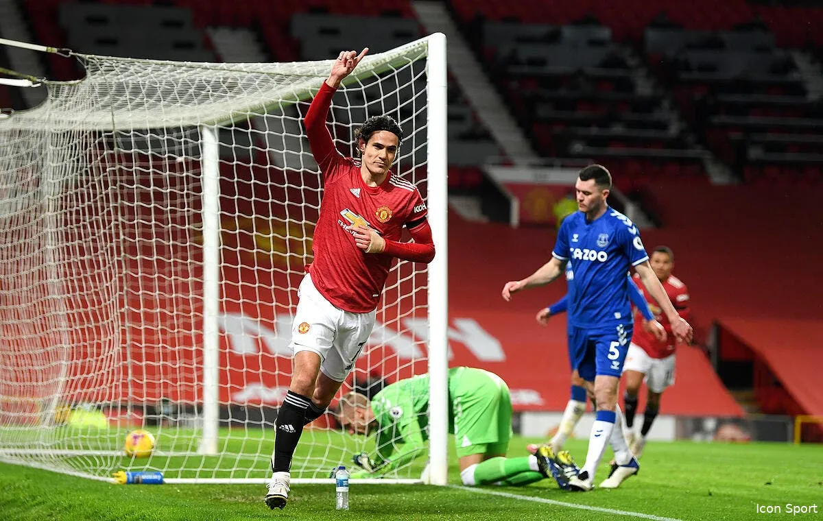 ang cavani retarde le mercato de manchester united cavani 85 311207