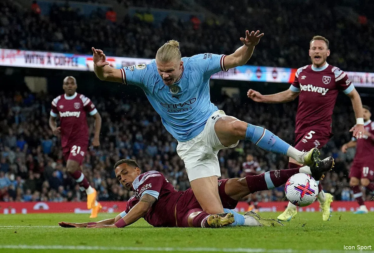 ang city repasse en tete liverpool revient fort icon 72006243 359983