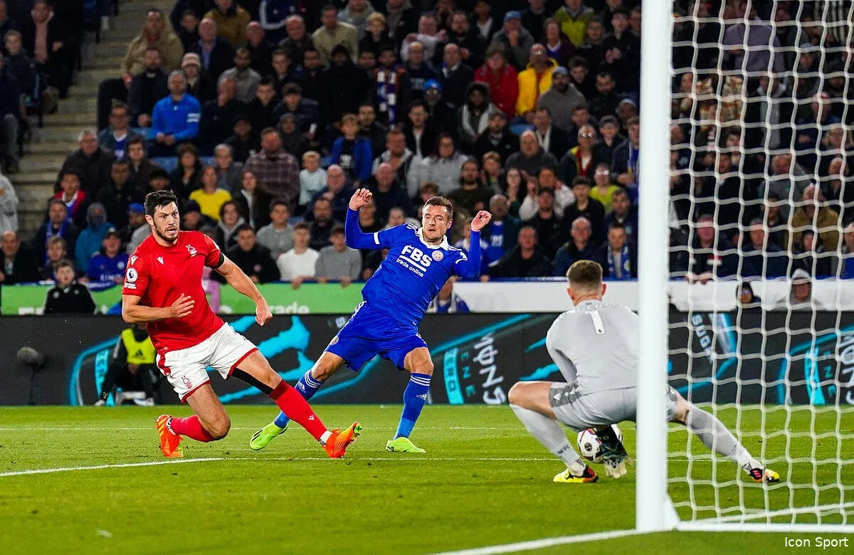 ang leicester gagne son premier match de la saison icon 69119959 351813