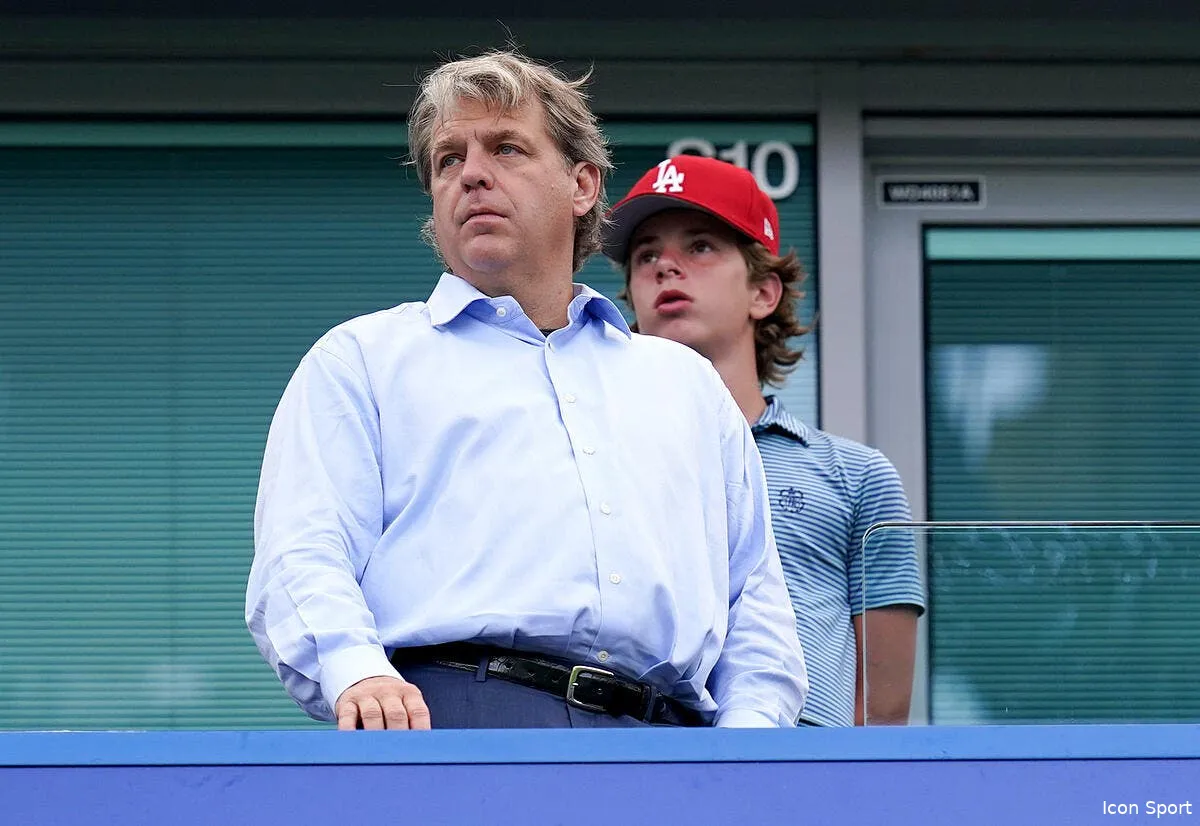 ang les fans de chelsea reclament deja le depart de todd boehly icon 68314900 359304
