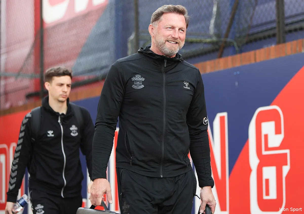 ang southampton vire son entraineur icon 69507288 353261