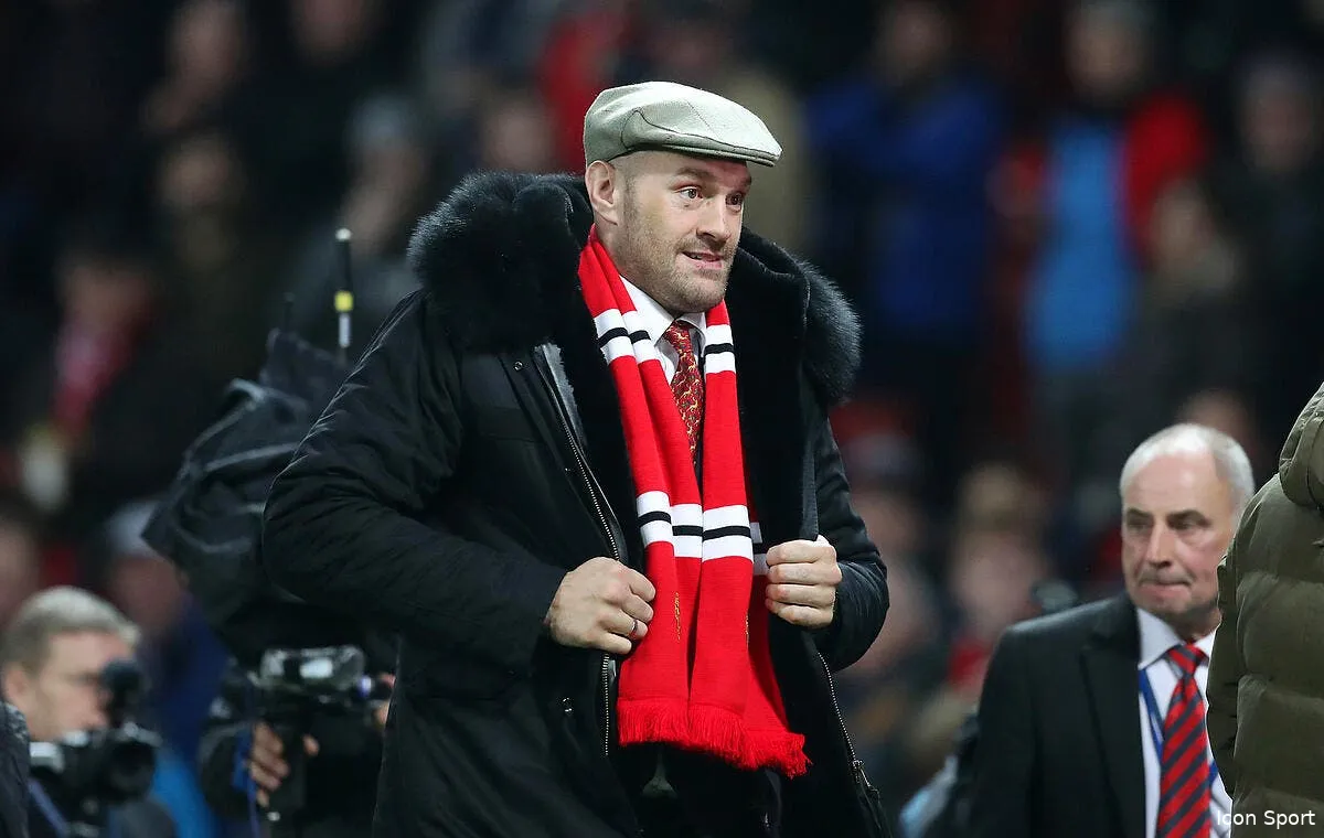 ang tyson fury met ko manchester united icon pa 40064571 340717